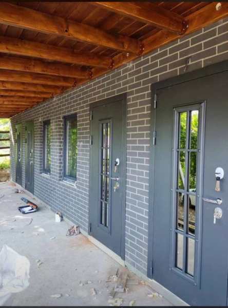 АГОРА СЕРАЯ